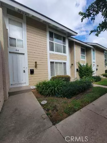 Irvine, CA 92604,44 Elksford AVE #3