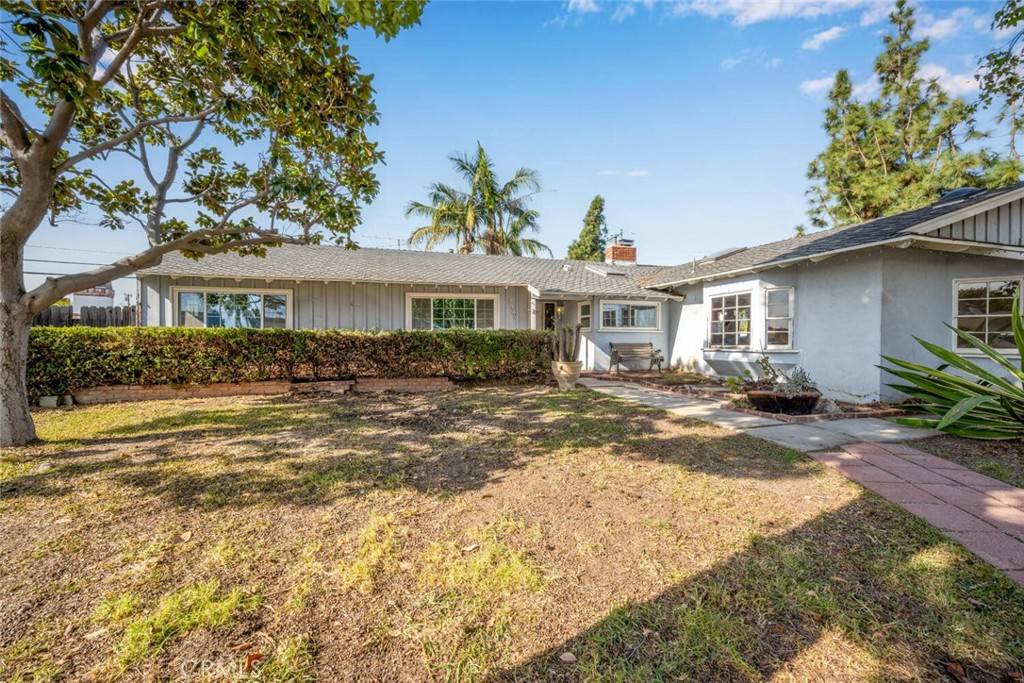 Costa Mesa, CA 92626,2995 Ceylon Dr.