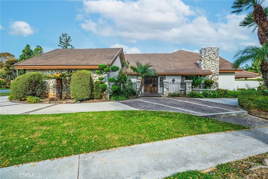 3711 Manor DR, Lakewood, CA 90712