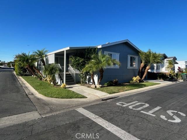 Tustin, CA 92780,84 Seville