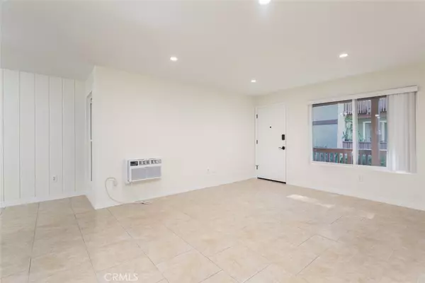 Santa Ana, CA 92707,1030 W Macarthur BLVD #59
