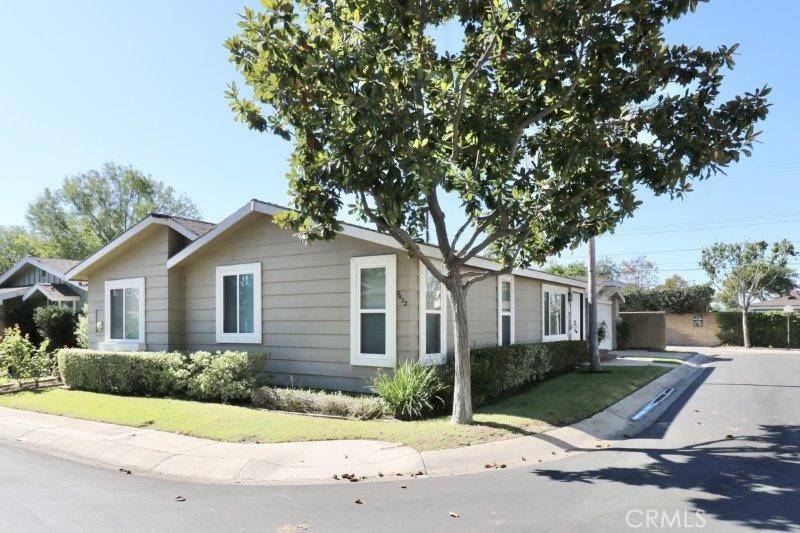 Santa Ana, CA 92705,2632 Forest Lake #11