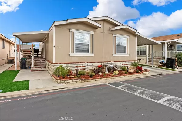 5815 E La Palma AVE #55, Anaheim, CA 92807