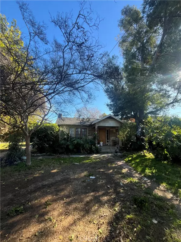 Pomona, CA 91768,812 Lewis St