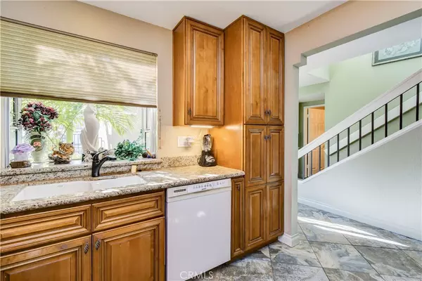 Mission Viejo, CA 92692,27913 Freeport #218