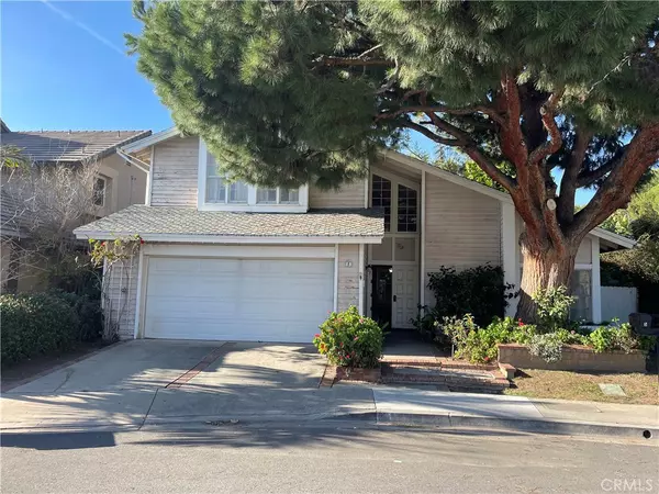 Irvine, CA 92620,5 Dorchester West