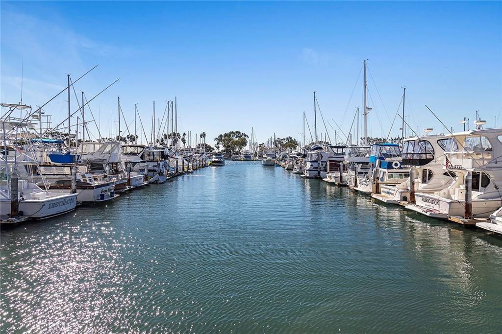 Dana Point, CA 92629,3438 Doheny WAY
