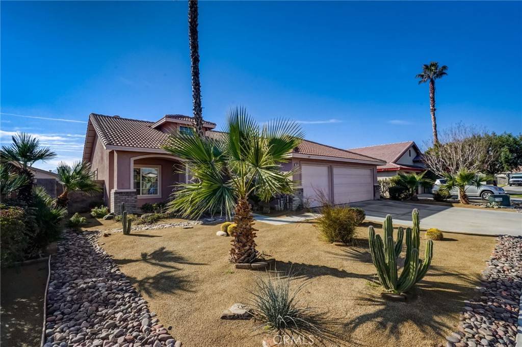 La Quinta, CA 92253,78975 Bayberry LN