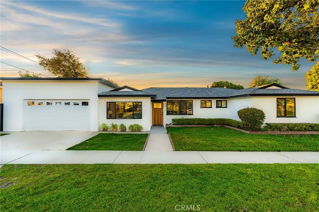 Fullerton, CA 92833,801 S Courtney AVE