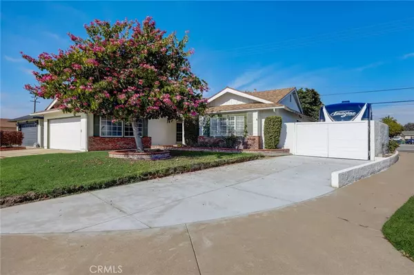 Huntington Beach, CA 92647,6091 Atlas DR