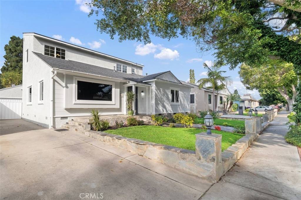 Long Beach, CA 90808,3433 Roxanne AVE