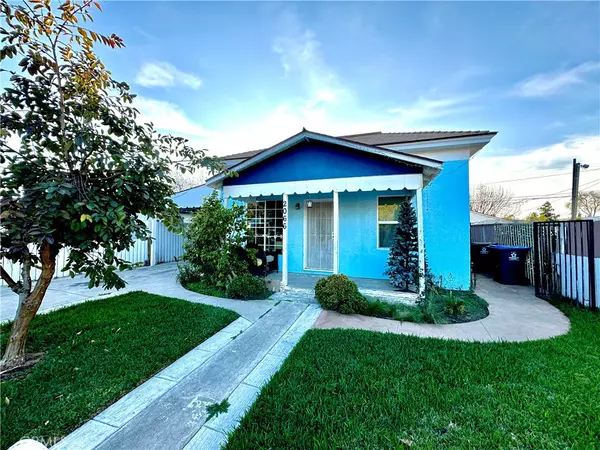 Santa Ana, CA 92707,2066 Cedar ST