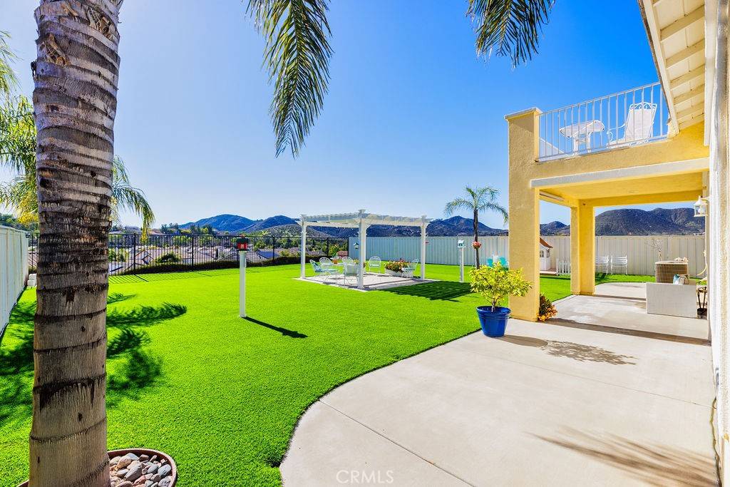 Lake Elsinore, CA 92532,34279 Blossoms DR