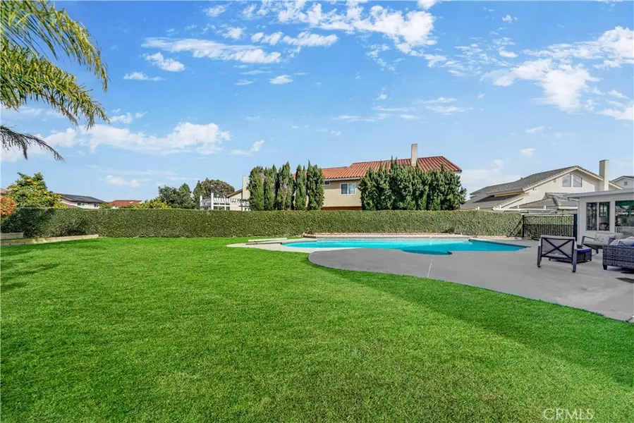 16806 Mount Whitney Street, Fountain Valley, CA 92708