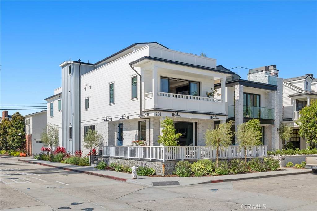 201 Opal AVE, Newport Beach, CA 92662