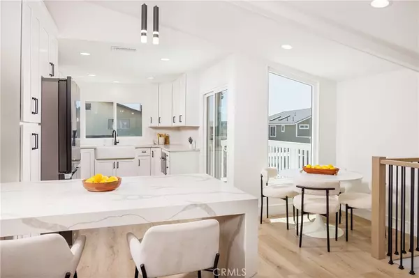 Ventura, CA 93001,1185 Norwich LN