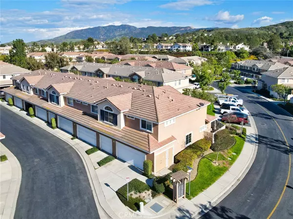 Anaheim Hills, CA 92808,8402 E Arrowhead WAY