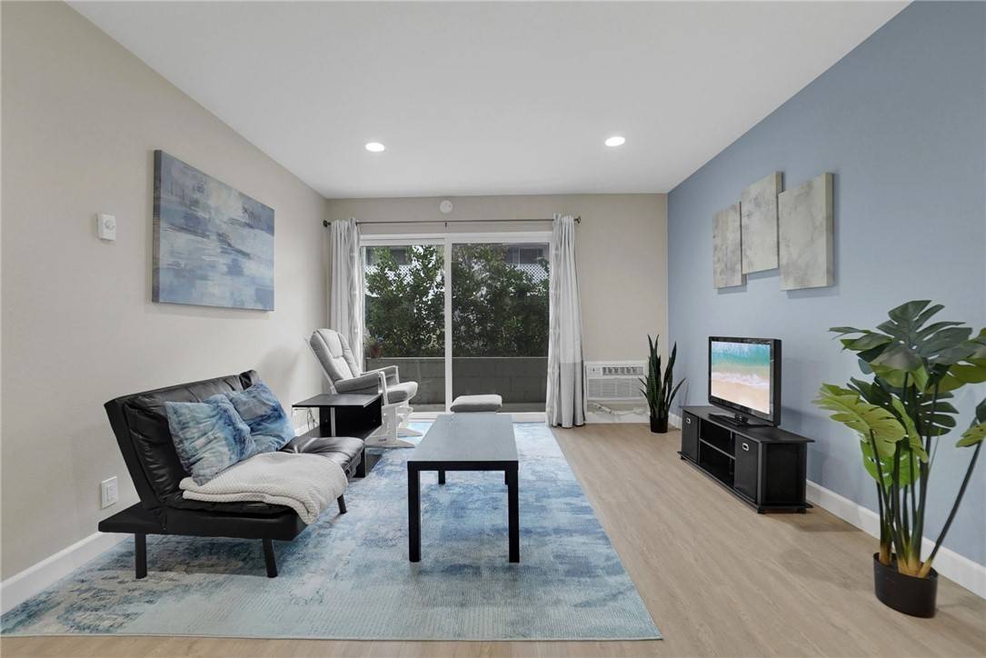 3565 Linden AVE #164, Long Beach, CA 90807