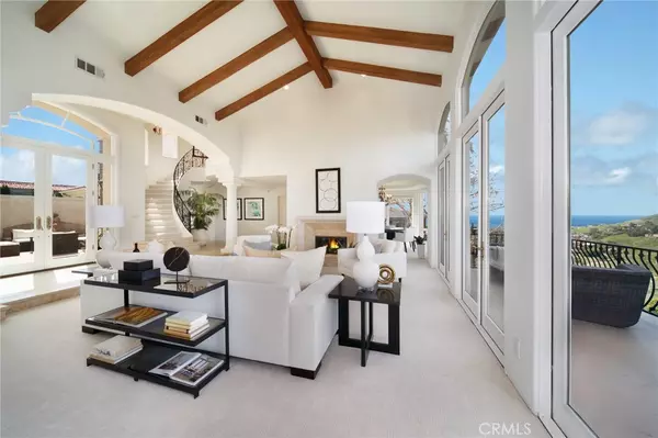 Laguna Beach, CA 92651,1305 Skyline DR