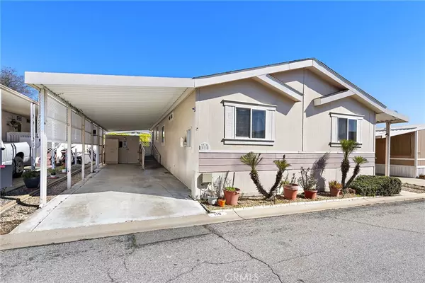 Menifee, CA 92586,27701 Murrieta RD #118