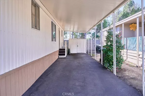 Anaheim, CA 92806,320 N Park Vista ST #2