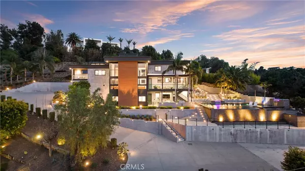 121 S Peralta Hills DR, Anaheim Hills, CA 92807