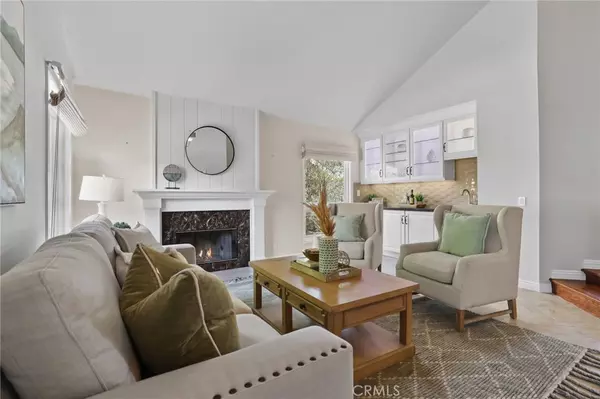 Huntington Beach, CA 92646,8421 Seaport DR