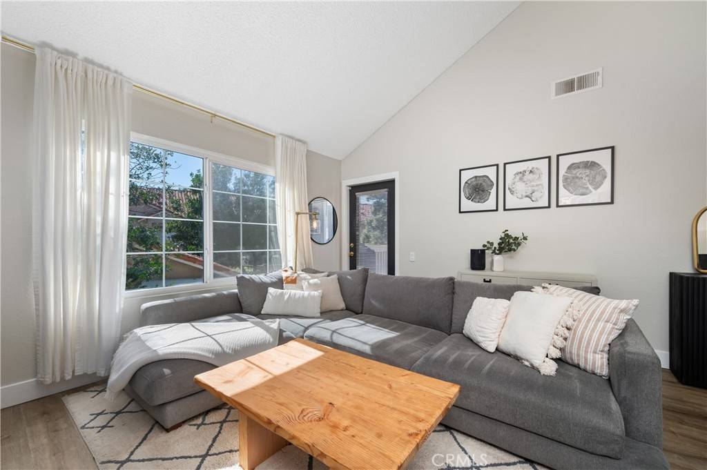 Lake Forest, CA 92679,18940 Canyon Hill DR