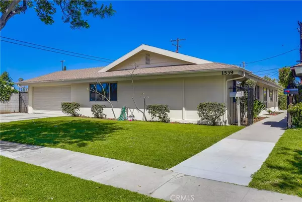 Santa Ana, CA 92704,1539 West Stanford Street