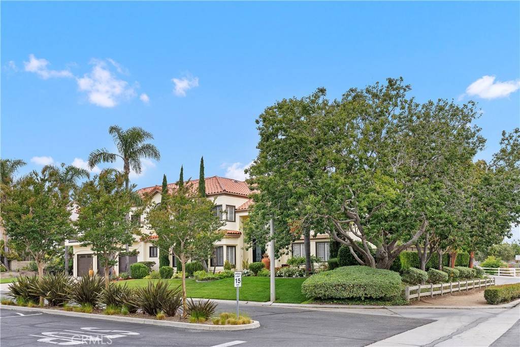 Huntington Beach, CA 92648,6621 Silverspur LN