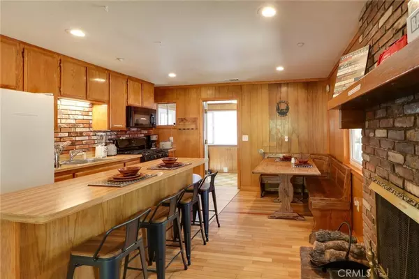 Wrightwood, CA 92397,1685 Virginia ST