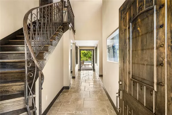 Redlands, CA 92373,805 Sunnyside AVE