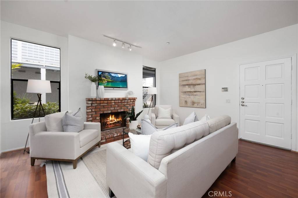 16960 Algonquin #2-102, Huntington Beach, CA 92649