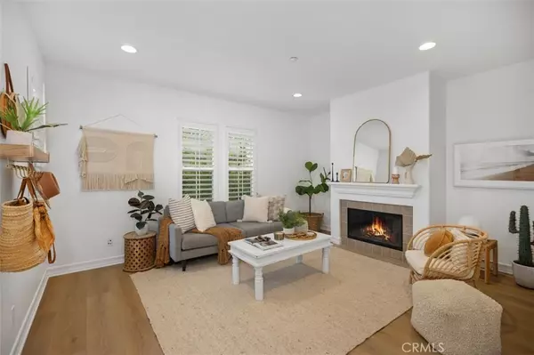 28 Passaflora LN, Ladera Ranch, CA 92694