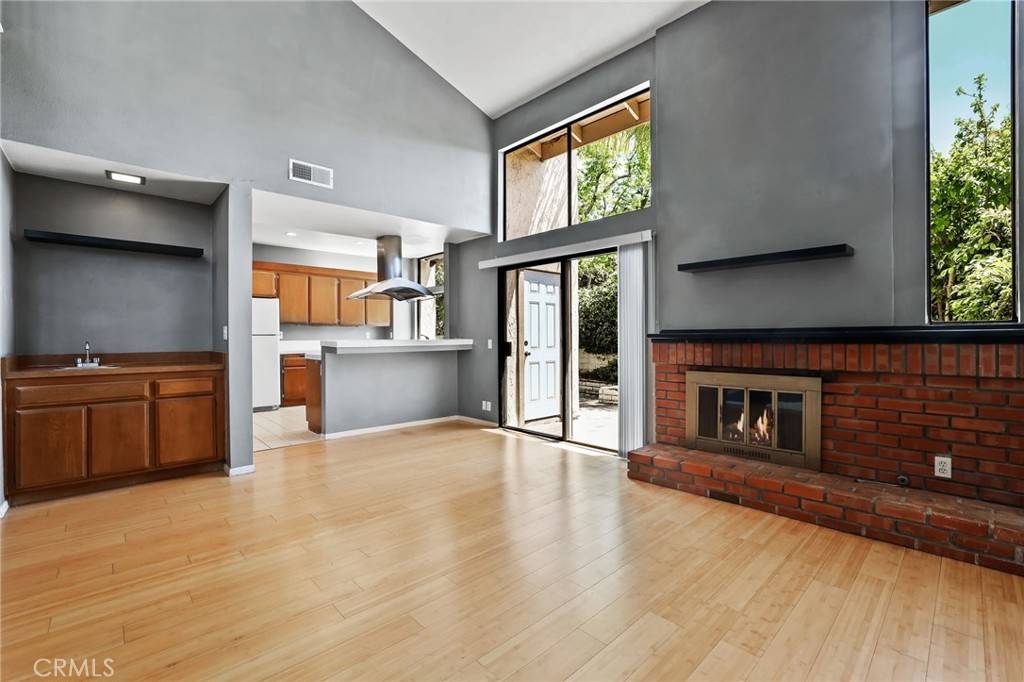 27 Tahoe, Irvine, CA 92612