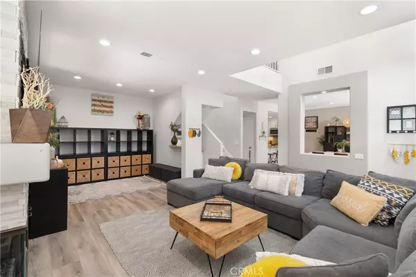 4 Orchestra LN, Aliso Viejo, CA 92656