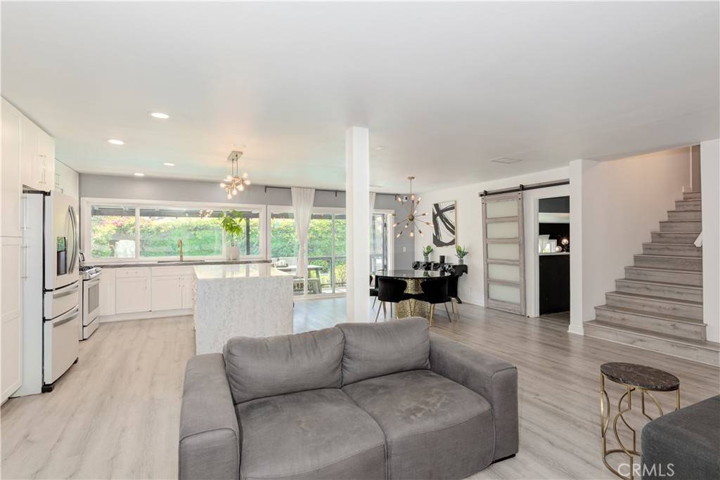 Costa Mesa, CA 92626,511 Sturgeon Drive DR