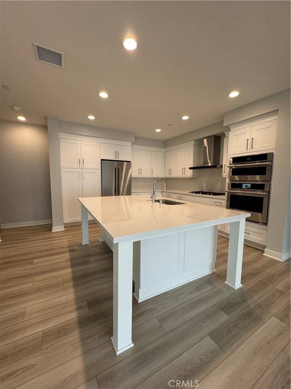 Dana Point, CA 92629,3327 Doheny Way