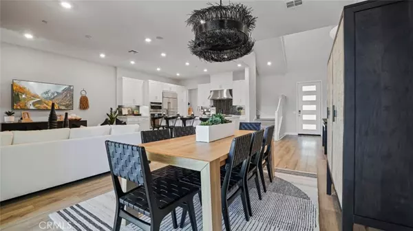 Montebello, CA 90640,1295 Hollyleaf TER