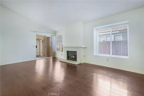Menifee, CA 92586,27327 Prominence RD