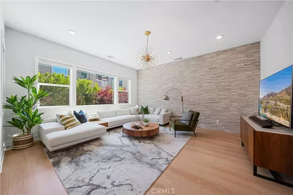 Lake Forest, CA 92630,625 Cardona