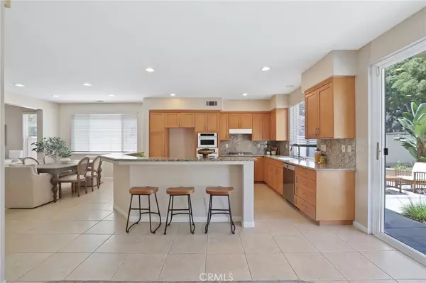 Aliso Viejo, CA 92656,9 Bel Flora CT