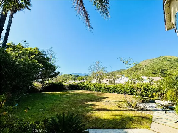 Trabuco Canyon, CA 92679,32981 N Peak DR