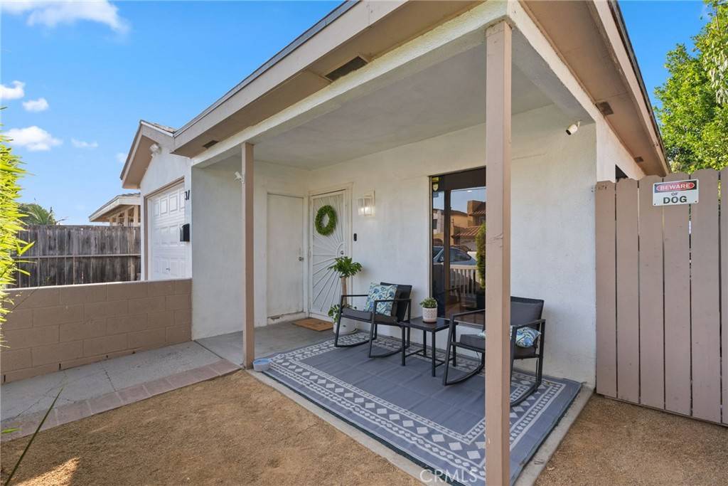 Long Beach, CA 90805,37 W Pleasant ST