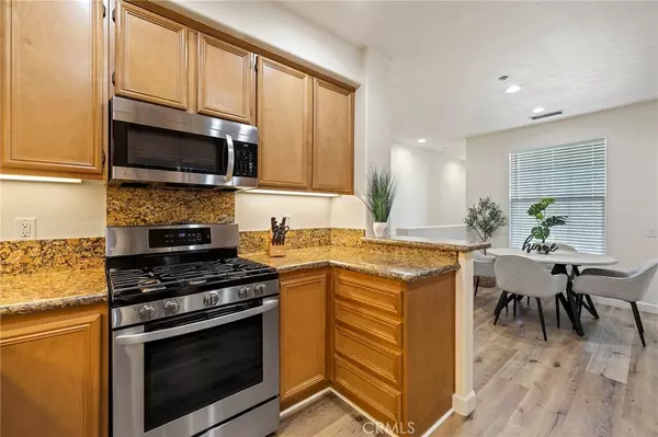Ladera Ranch, CA 92694,20 Dietes CT