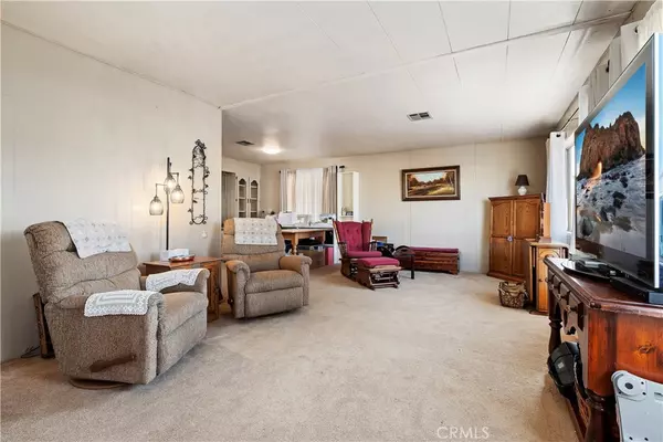 Yucca Valley, CA 92284,54999 Martinez TRL #21