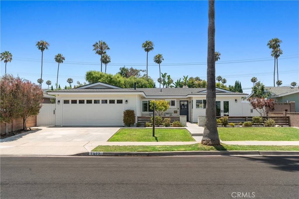 Huntington Beach, CA 92648,7672 Taylor DR