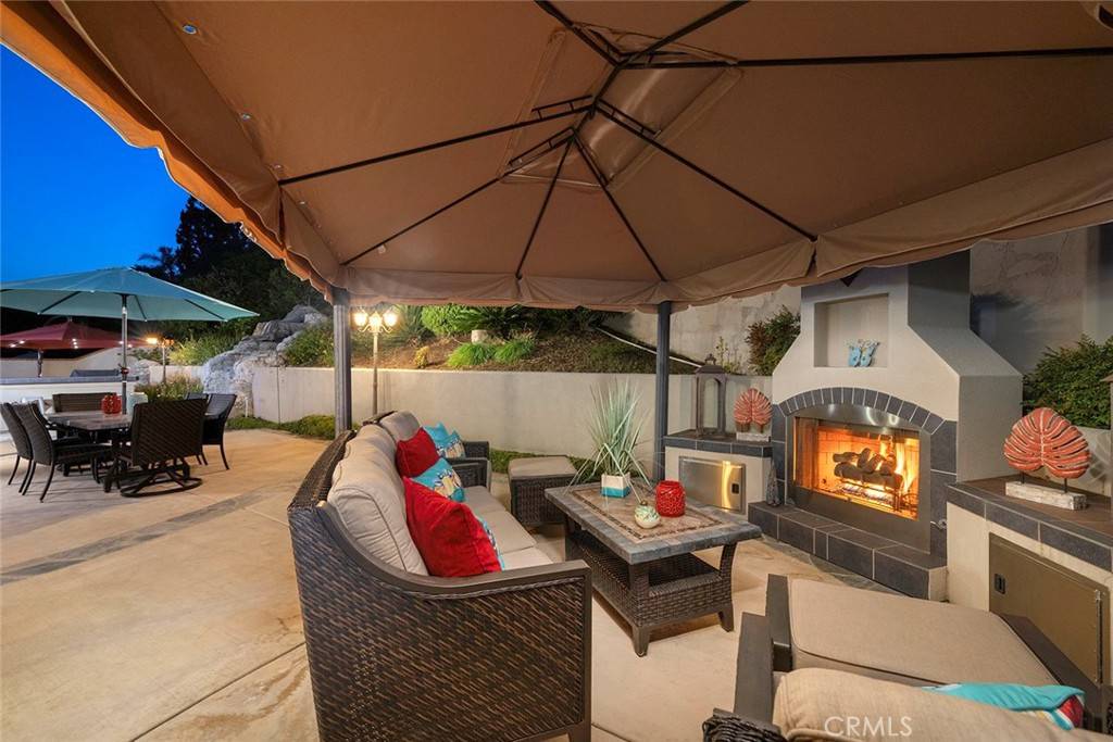 Yorba Linda, CA 92886,4107 Pepper AVE