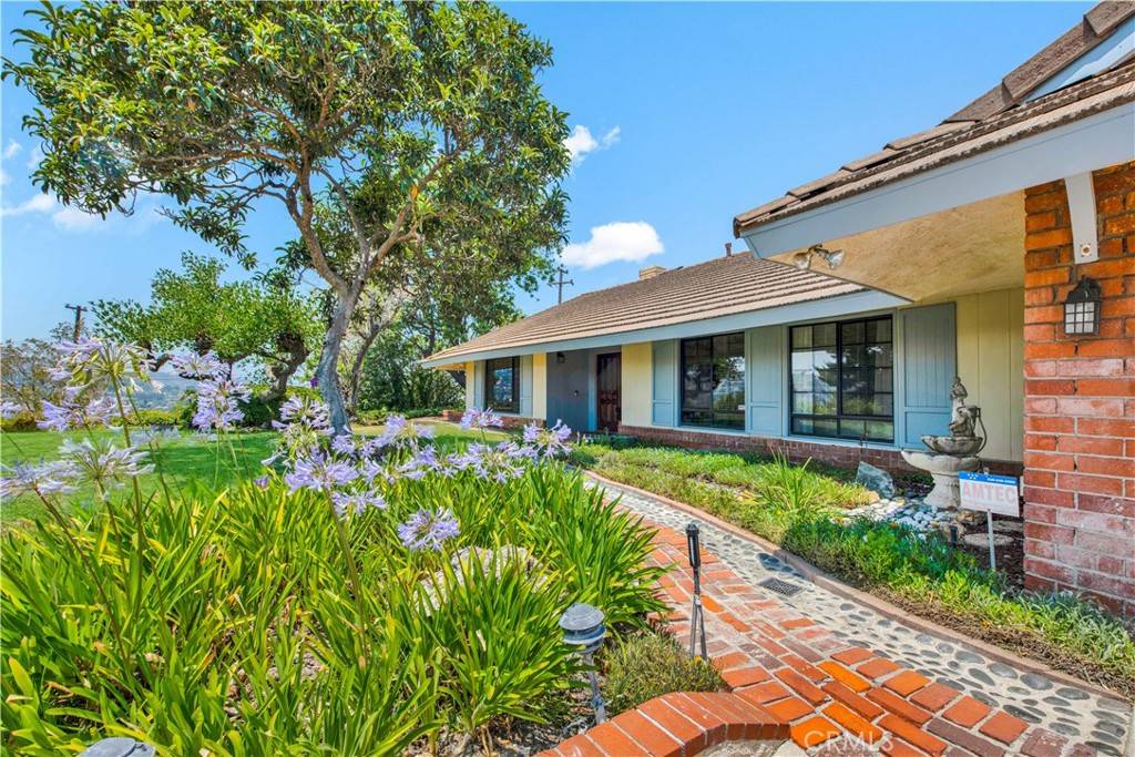 Hacienda Heights, CA 91745,15925 Atitlan DR