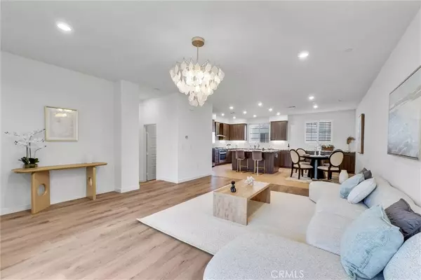252 Harringay,  Irvine,  CA 92618